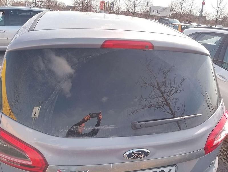 Gebraucht Ford S-MAX Titanium 175 PS (128 kW) 2011 Van / Kleinbus