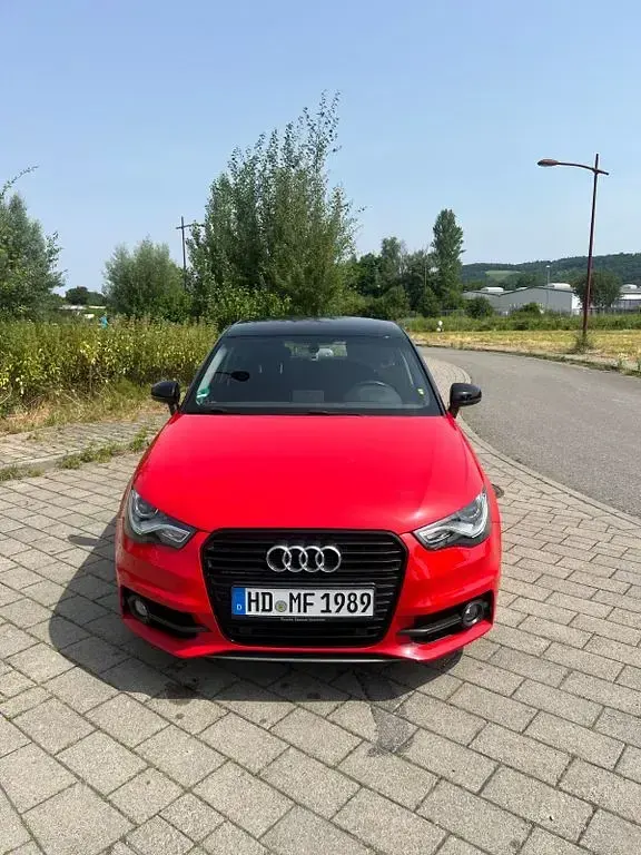 Gebraucht Audi A1 Sportback S-Line 122 PS (89 kW) 2013 Rot Kleinwagen