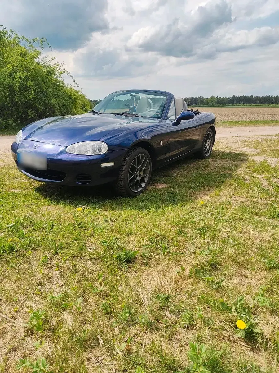 Usata Mazda MX5 110 CV (80 kW) 2003 Blu Cabrio
