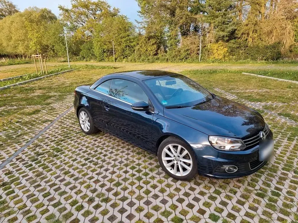 Gebraucht VW Eos 211 PS (155 kW) 2011 Blau Cabrio