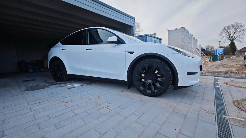 Gebraucht Tesla Model Y 378 kW (514 PS) 2023 Weiß SUV