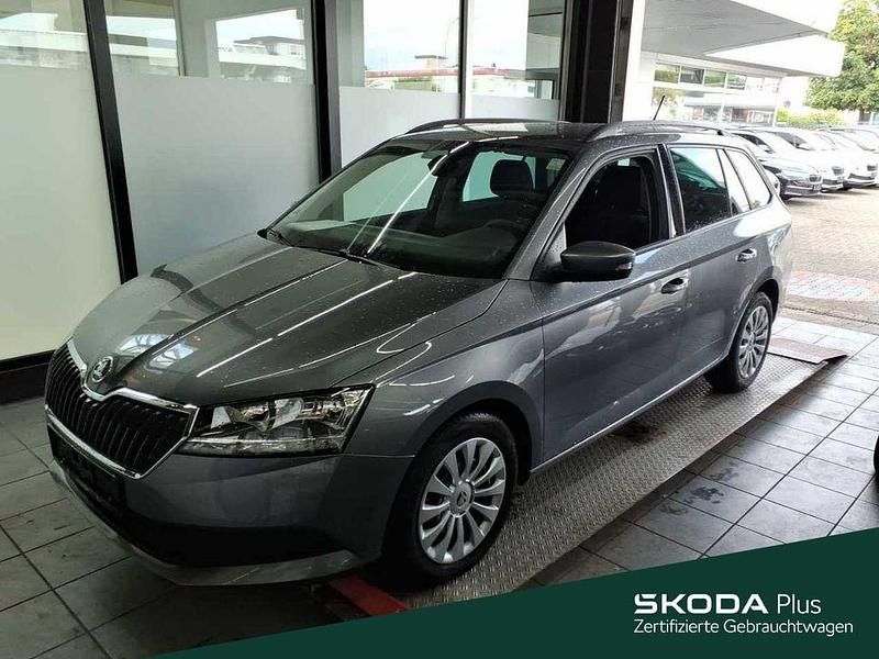 Grau Gebraucht 2022 Skoda Fabia Ambition Kombi | 16.888 € (Fairer Preis) - Bild 1/4