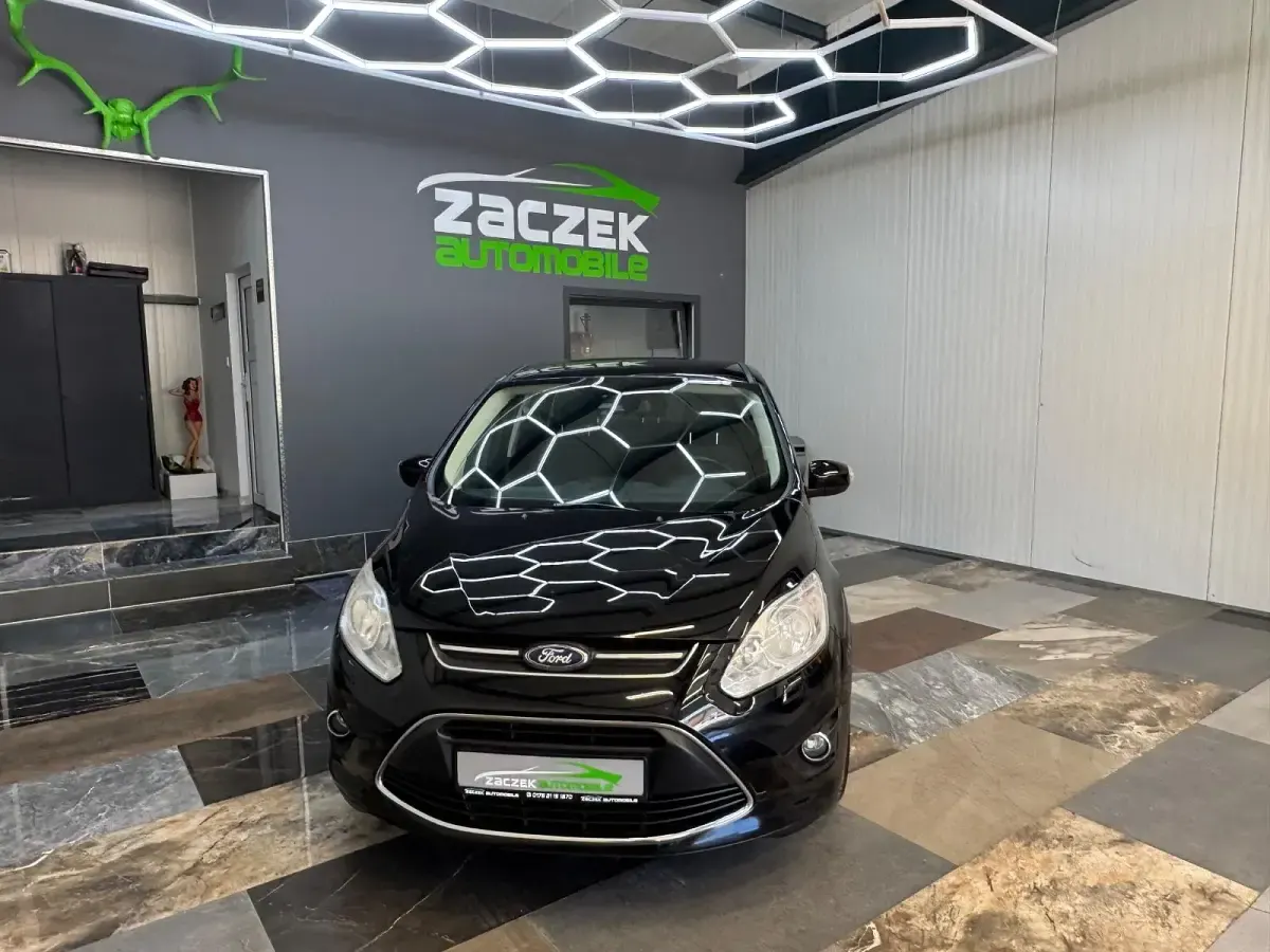 Gebraucht Ford C-MAX 140 PS (102 kW) 2014 Schwarz Van / Kleinbus