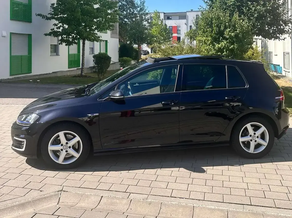 Gebraucht VW Golf VII GTE 204 PS (150 kW) 2016 Schwarz Limousine