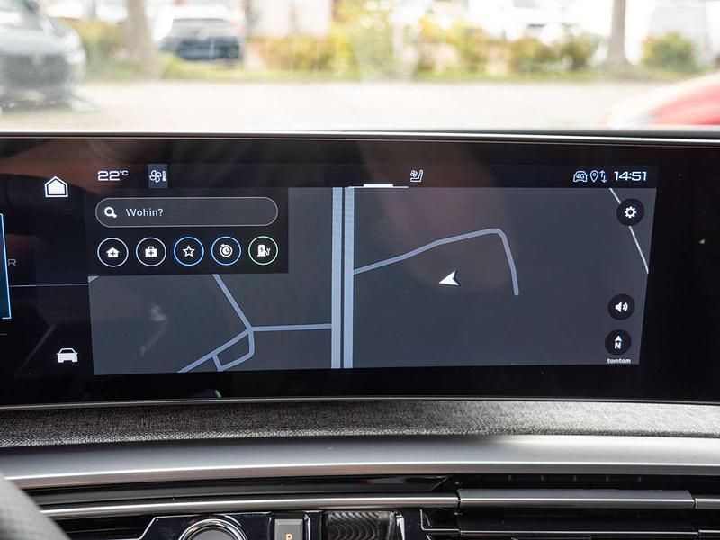 Gebraucht Peugeot e-3008 GT 156 kW (213 PS) 2024 Weiss SUV