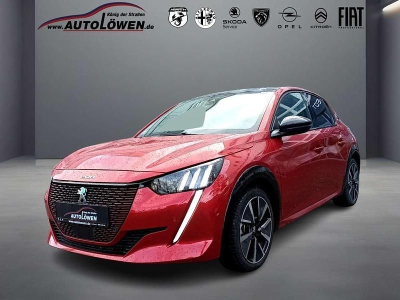 Rot Gebraucht 2021 Peugeot e-208 GT Kleinwagen | 17.730 € (Fairer Preis) - Bild 1/4