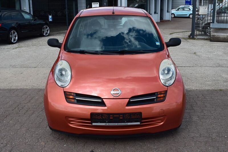 Orange Gebraucht 2004 Nissan Micra City Kleinwagen | 600 € (Guter Preis) - Bild 1/4