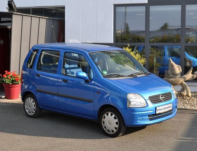Blau Gebraucht 2001 Opel Agila Limousine | 1.800 € (Fairer Preis) - Bild 1/4
