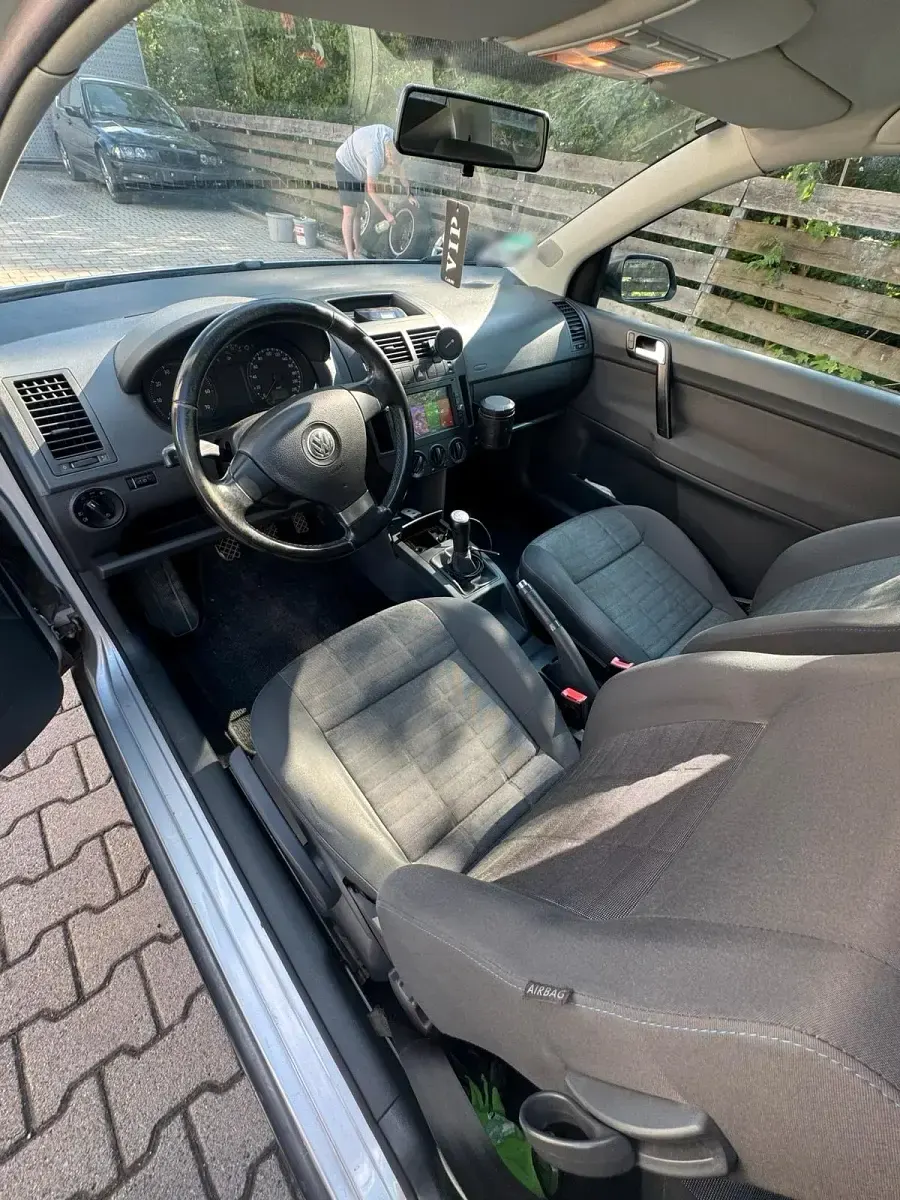 Gebraucht VW Polo 60 PS (44 kW) 2007 Silber Kleinwagen