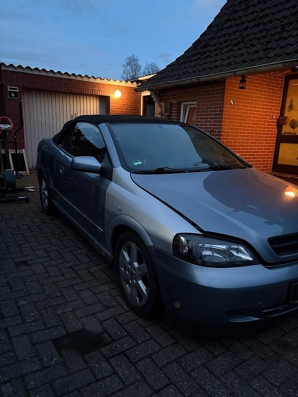 Gebraucht Opel Astra Cabriolet 147 PS (108 kW) 2003 Cabrio