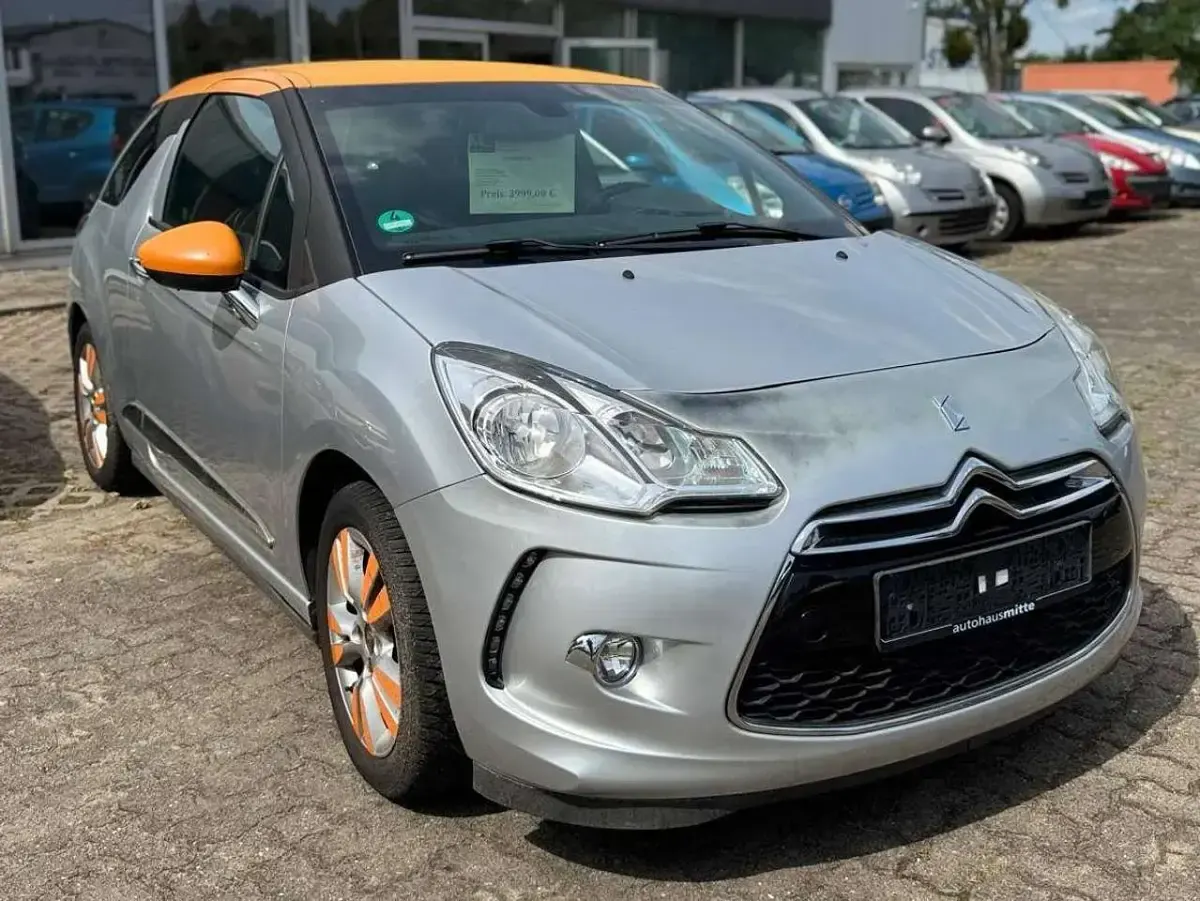 Gebraucht Citroën DS3 So Chic 120 PS (88 kW) 2012 Grau Kleinwagen