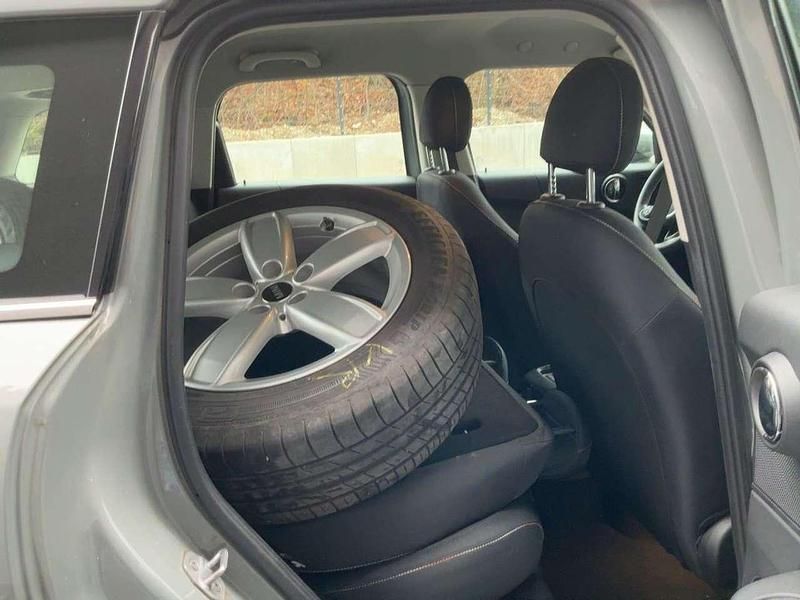 Grau Gebraucht 2020 Mini Cooper Countryman SUV | 18.370 € (Fairer Preis) - Bild 1/4