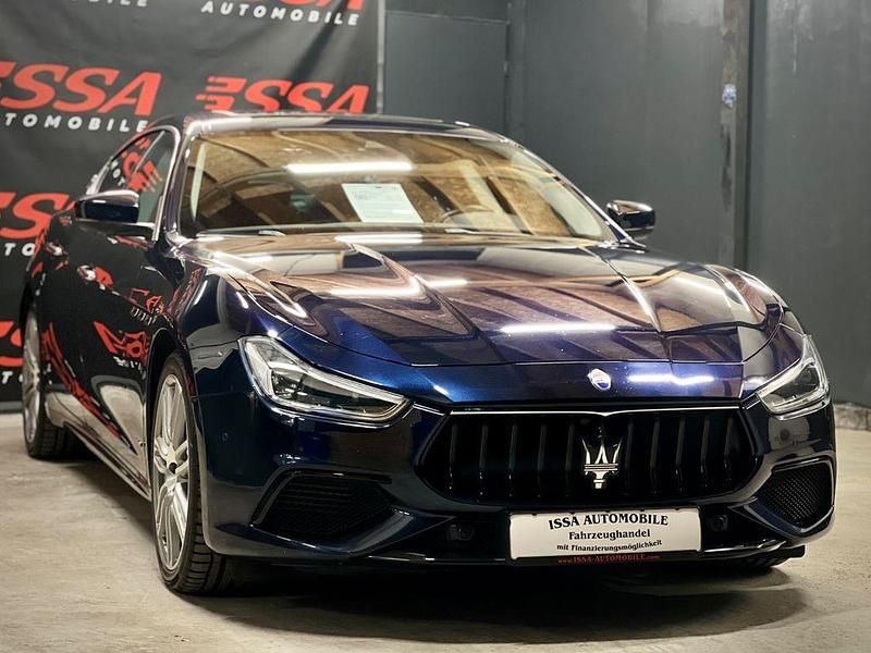Gebraucht Maserati Ghibli 430 PS (316 kW) 2020 Blau Coupé