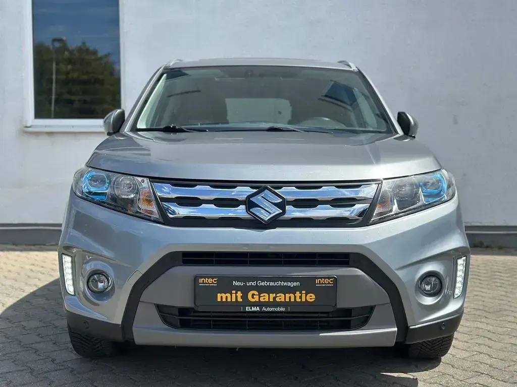 Gebraucht Suzuki Vitara Comfort+ 120 PS (88 kW) 2015 Grau SUV