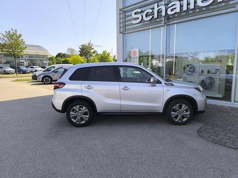 Neu Suzuki Vitara Comfort 129 PS (94 kW) 2026 Silber Limousine