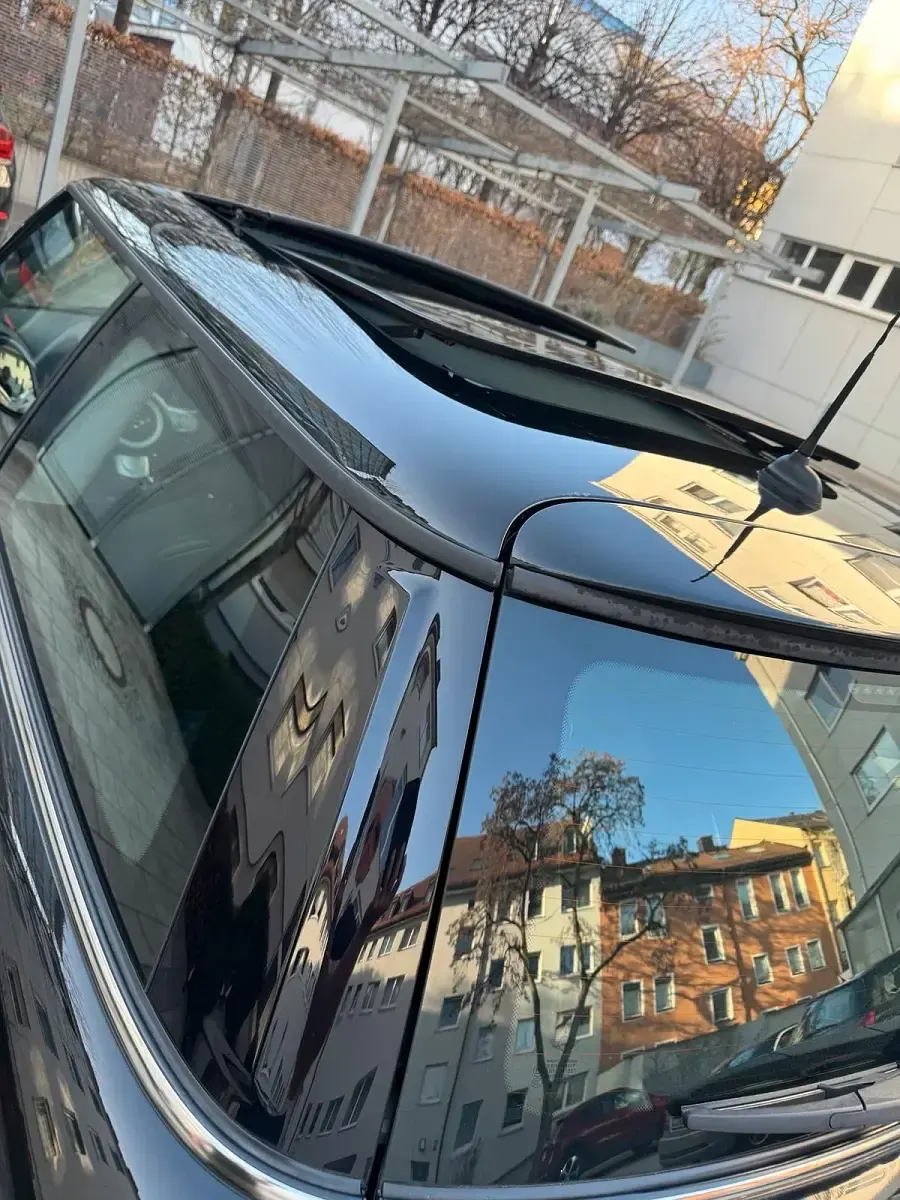Gebraucht Mini Cooper 122 PS (89 kW) 2011 Schwarz Kleinwagen