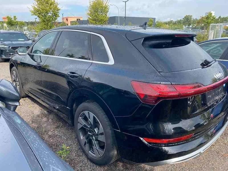 Gebraucht Audi e-tron S-Line 230 kW (313 PS) 2022 Schwarz SUV