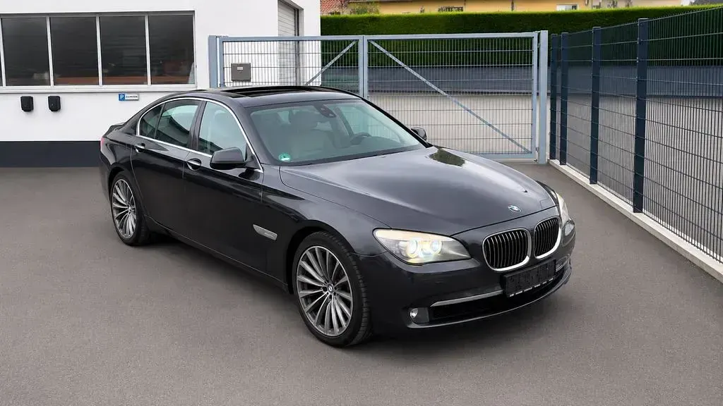 Occasion BMW 740 306 ch (225 kW) 2010 Noir Berline