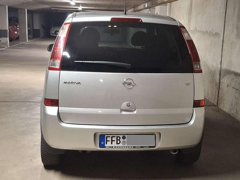 Gebraucht Opel Meriva Edition 101 PS (74 kW) 2005 Silber Van / Kleinbus