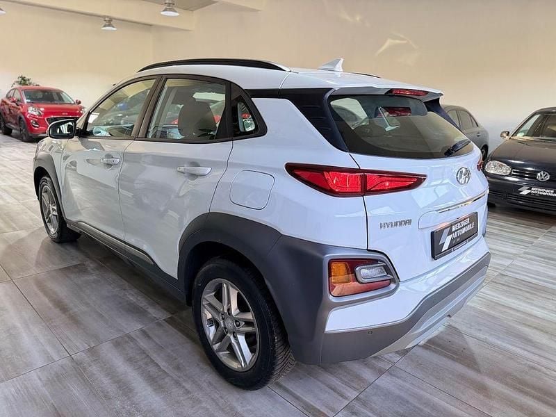 Gebraucht Hyundai Kona Pure 120 PS (88 kW) 2018 Weiß SUV