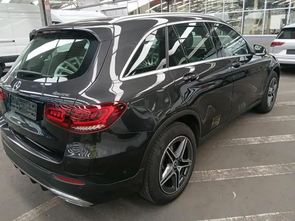 Gebraucht Mercedes GLC300e AMG line 320 PS (235 kW) 2020 Grau SUV