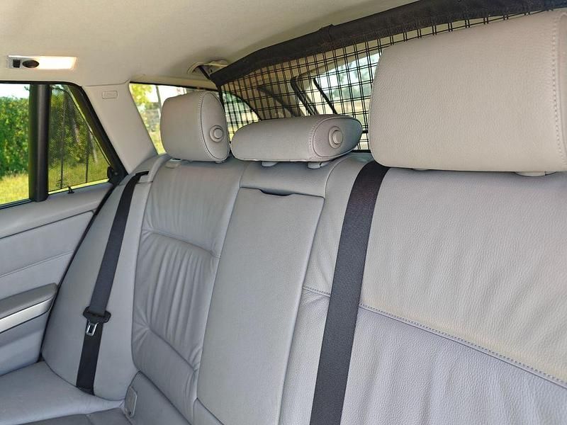 Silber Gebraucht 2006 BMW 320 Kombi | 4.800 € (Fairer Preis) - Bild 1/4