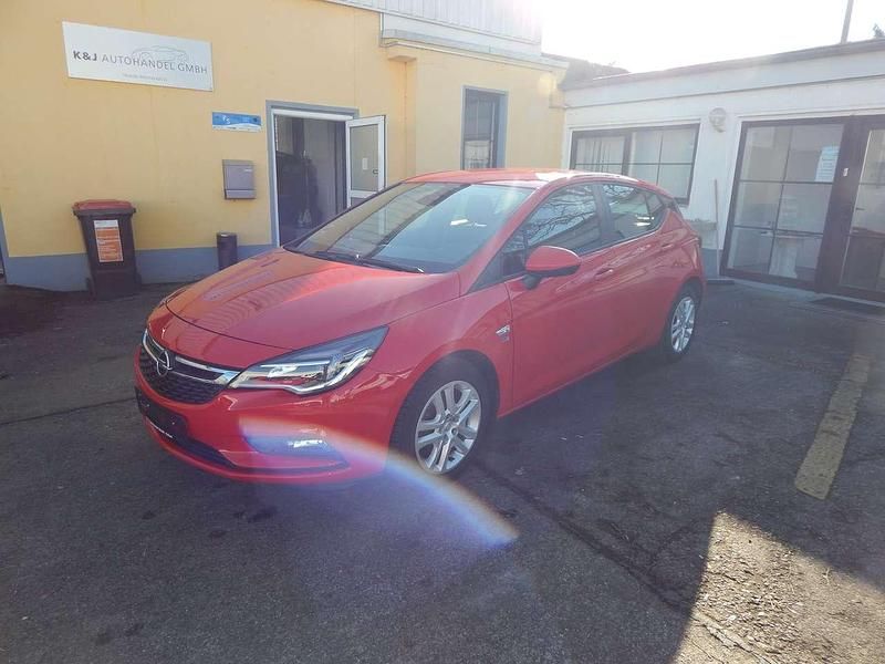 Gebraucht Opel Astra Edition 136 PS (100 kW) 2019 Other Kleinwagen