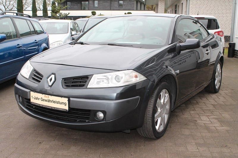 Gebraucht Renault Mégane Cabriolet Dynamique 135 PS (99 kW) 2006 Grau Cabrio