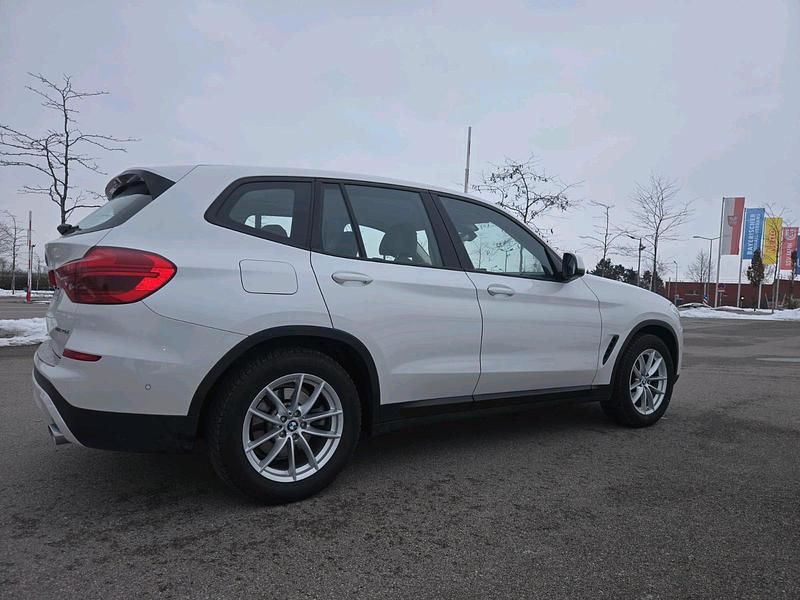 Gebraucht BMW X3 190 PS (139 kW) 2021 Weiß SUV