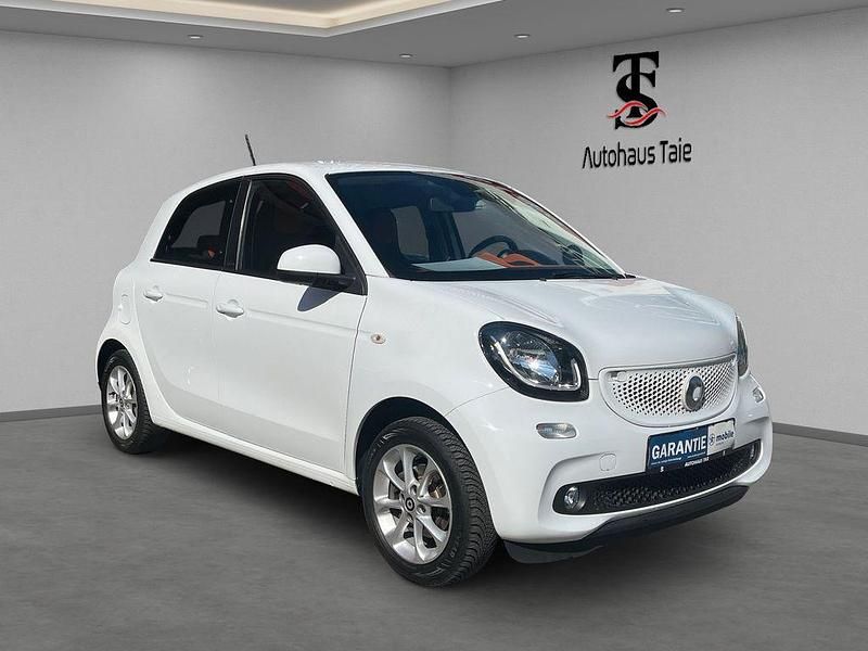 Gebraucht Smart ForFour 90 PS (66 kW) 2016 Weiß Kleinwagen