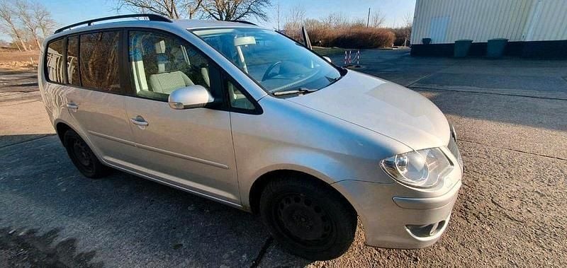 Gebraucht VW Golf V 104 PS (76 kW) 2007 Silber Limousine