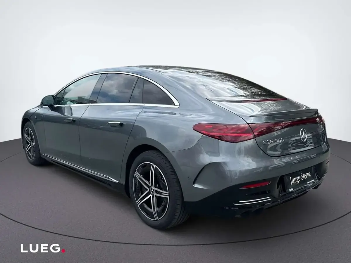 Gebraucht Mercedes EQE300 AMG 180 kW (245 PS) 2025 Grau Limousine