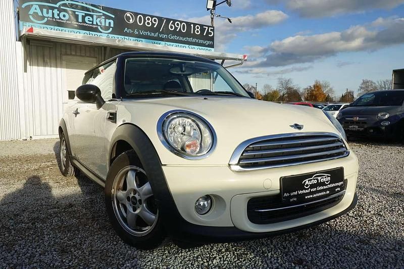 Weiß Gebraucht 2011 Mini Cooper Kleinwagen | 6.790 € (Fairer Preis) - Bild 1/3