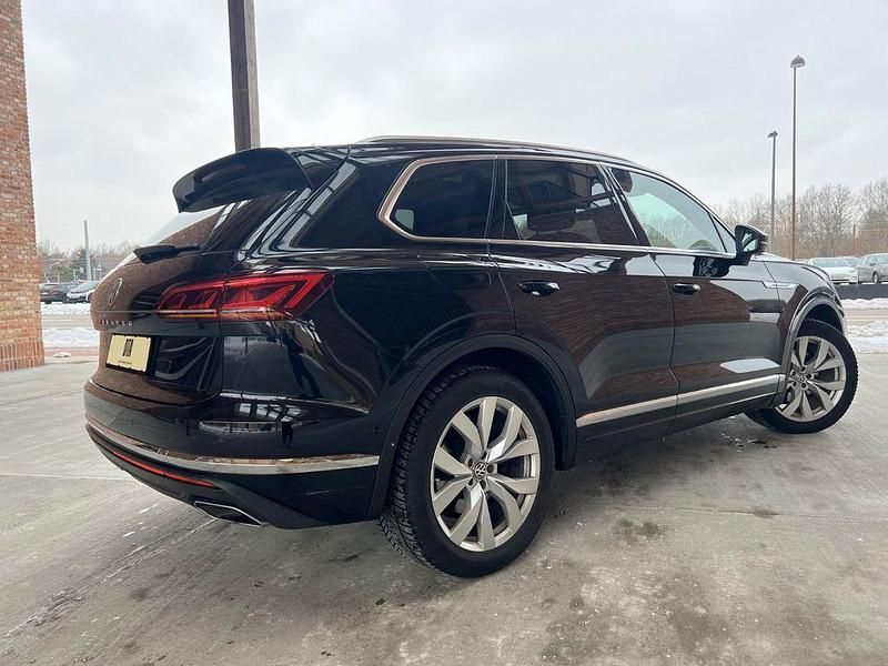 Gebraucht VW Touareg Elegance 286 PS (210 kW) 2018 Schwarz SUV