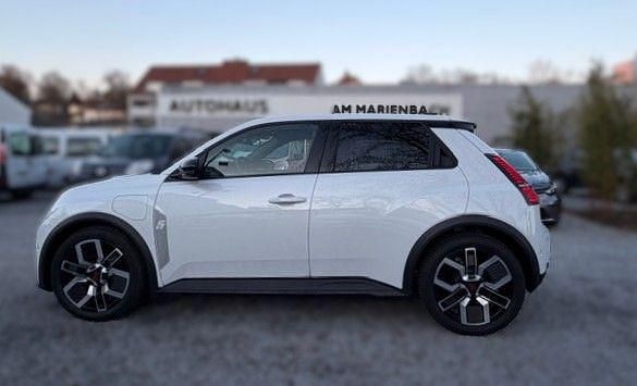 Gebraucht Renault 5 E-Tech Urban 89 kW (122 PS) 2025 Weiß Limousine