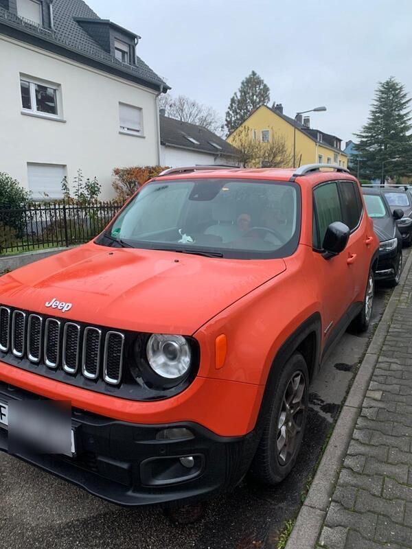 Orange Gebraucht 2017 Jeep Renegade SUV | 17.500 € - Bild 1/4