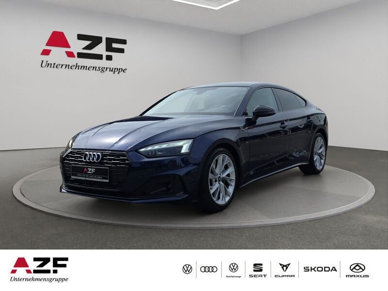 Blau Gebraucht 2024 Audi A5 Sportback Advanced Limousine | 39.480 € (Guter Preis) - Bild 1/4