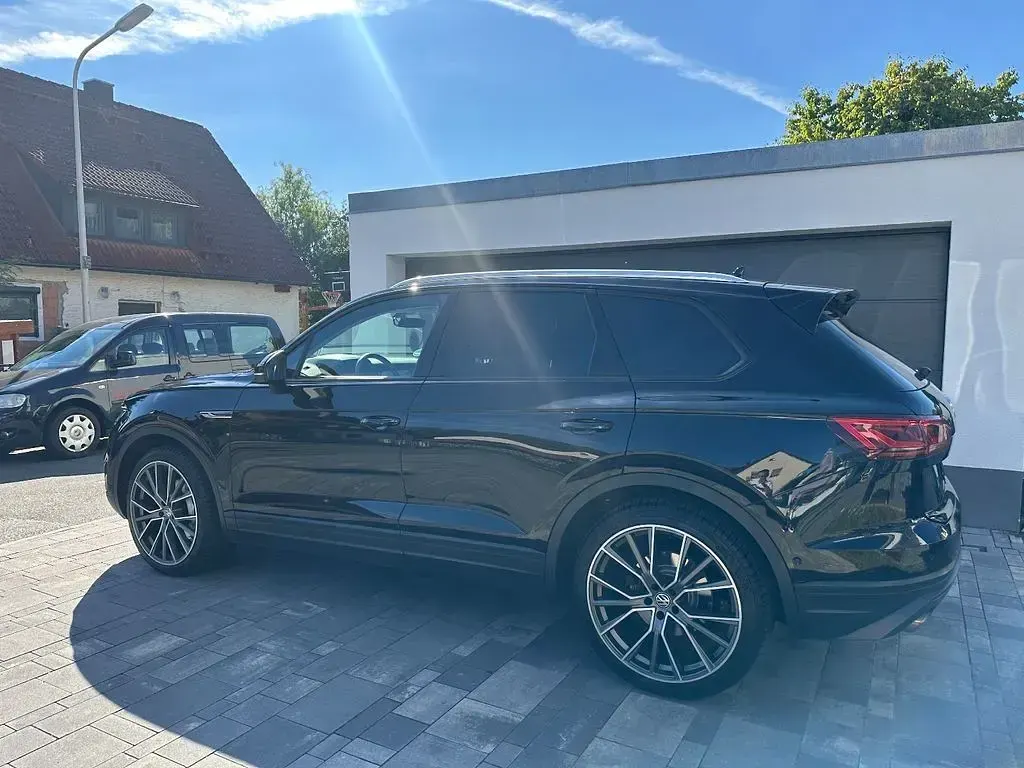 Gebraucht VW Touareg 286 PS (210 kW) 2018 Schwarz SUV