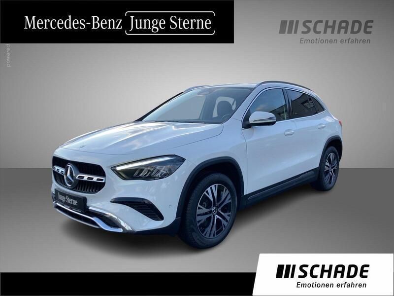 Gebraucht Mercedes GLA250 Progressive 163 PS (119 kW) 2023 Andere farbe SUV