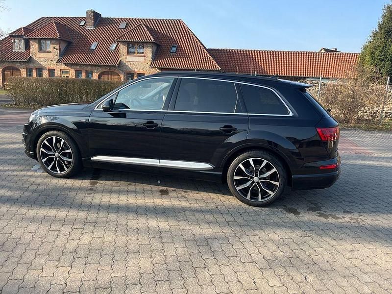 Gebraucht Audi Q7 Sport 272 PS (200 kW) 2016 Schwarz SUV