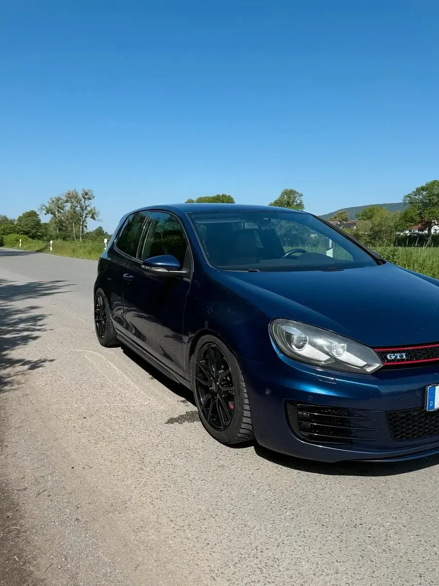 Gebraucht VW Golf VI GTI 211 PS (155 kW) 2009 Blau Kleinwagen