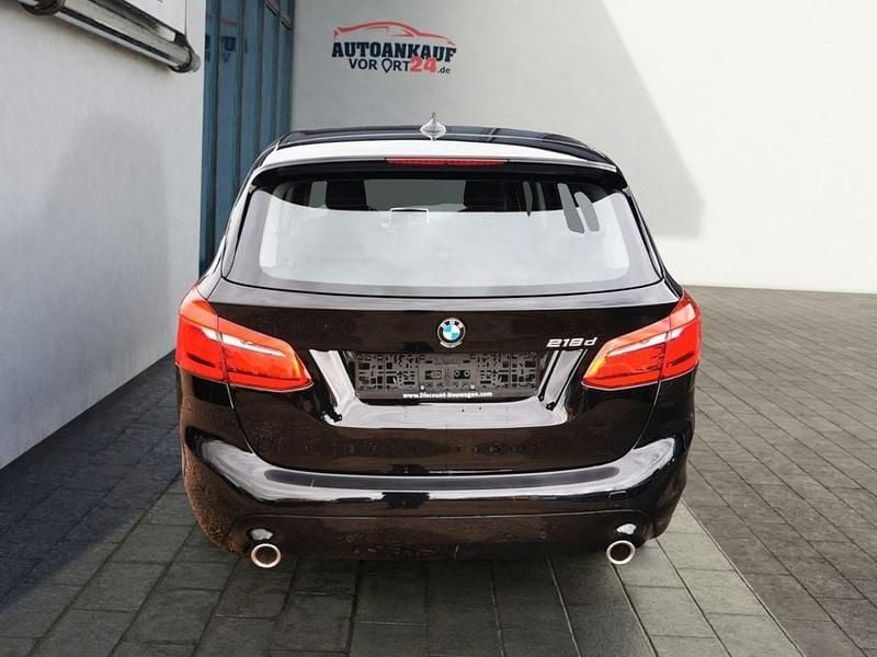 Gebraucht BMW 218 Active Tourer Advantage 150 PS (110 kW) 2021 Schwarz Van / Kleinbus