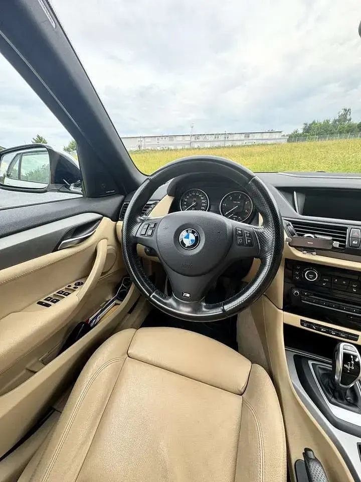 Gebraucht BMW X1 M Sport 218 PS (160 kW) 2015 Weiß SUV