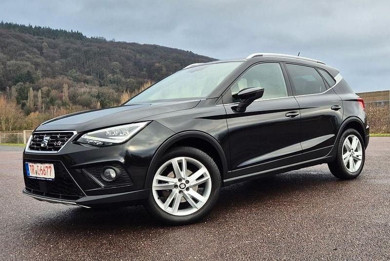 Schwarz Gebraucht 2019 Seat Arona FR SUV | 14.450 € (Fairer Preis) - Bild 1/4