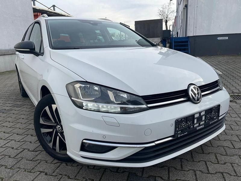 Gebraucht VW Golf VII IQ Drive 150 PS (110 kW) 2019 Weiß Kombi