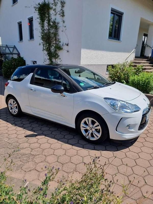 Gebraucht 2010 Citroën DS3 So Chic Limousine | 5.600 € (Fairer Preis) - Bild 1/4