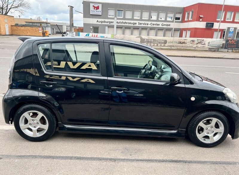 Gebraucht Daihatsu Sirion 87 PS (63 kW) 2005 Schwarz Kleinwagen