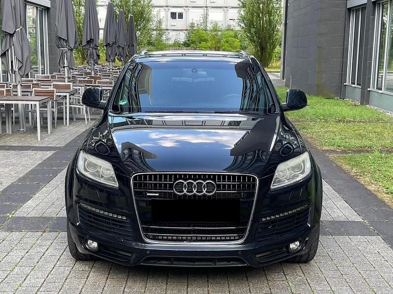 Schwarz Gebraucht 2008 Audi Q7 S-line plus SUV | 9.900 € (Guter Preis) - Bild 1/4