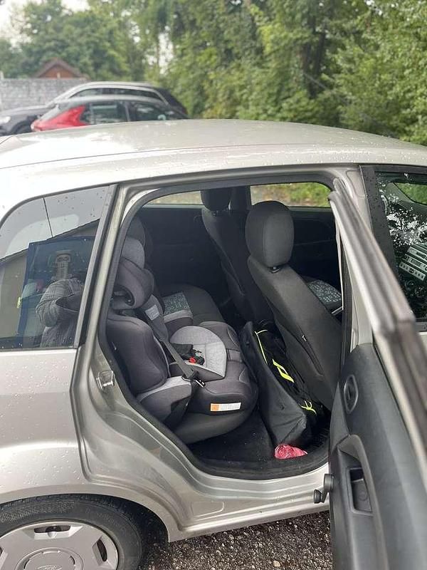 Gebraucht Ford Fusion Viva 80 PS (58 kW) 2003 Limousine