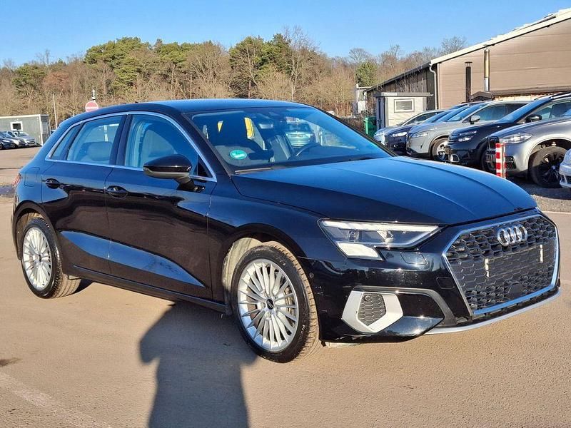 Gebraucht Audi A3 Advanced 150 PS (110 kW) 2021 Schwarz Limousine